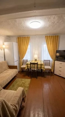 Домик в черте города